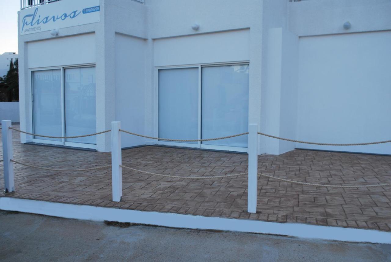 Flisvos Beach Apartments Протарас Стая снимка