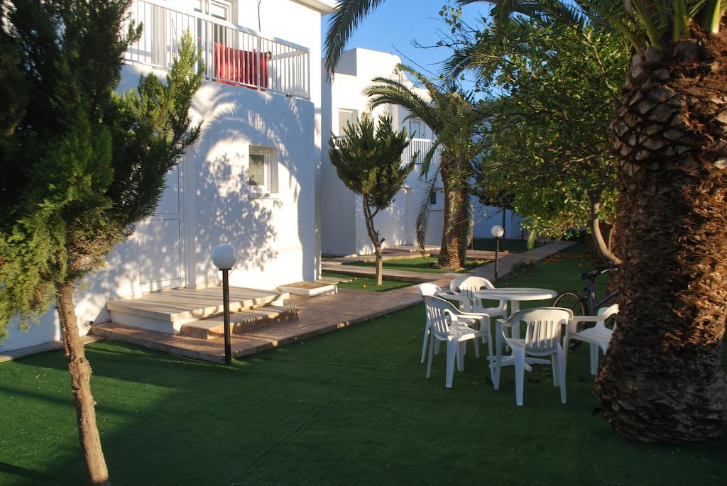 Flisvos Beach Apartments Протарас Стая снимка