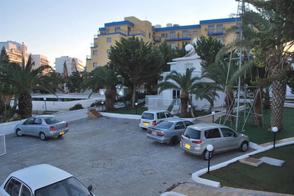 Flisvos Beach Apartments Протарас Екстериор снимка