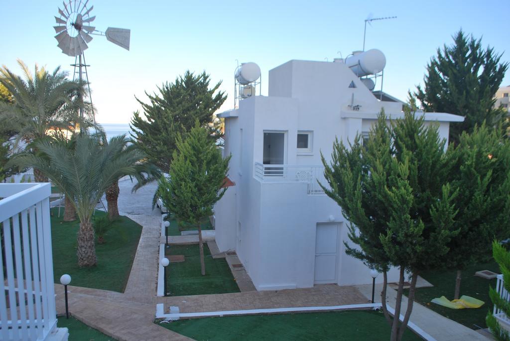 Flisvos Beach Apartments Протарас Стая снимка
